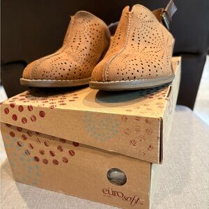 Eurosoft Brown Perforated Ankle Boots